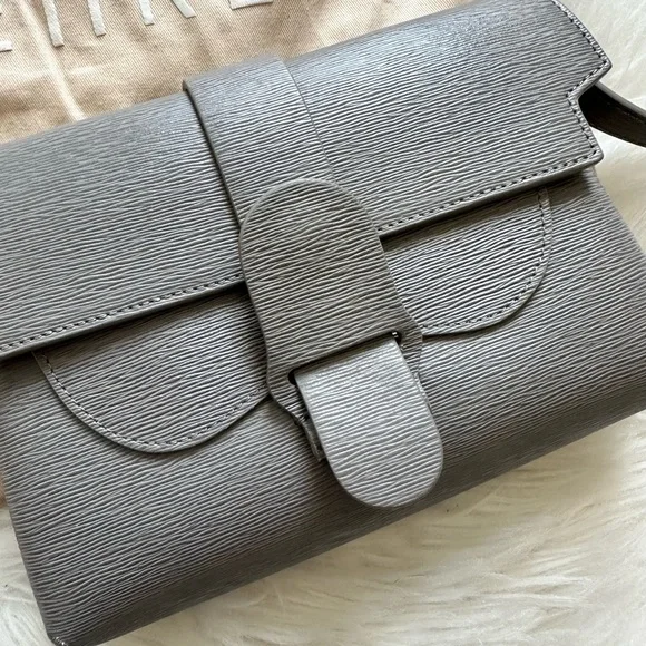 Used Excellent Condition Senreve Aria Belt Bag Grey - Picture 2 of 9